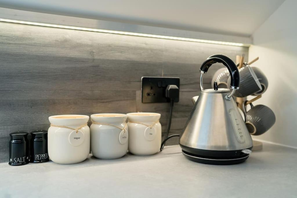 York City Central Apartment And Coffee Shop Eksteriør billede
